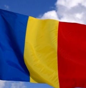 La mulţi ani, români!