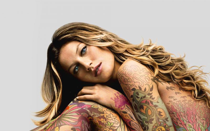 beautiful-tattoo-on-girls-body-wallpapers-hd-images-800x500