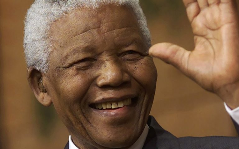 POVESTEA VIEŢII lui Nelson Mandela, The King of Africa