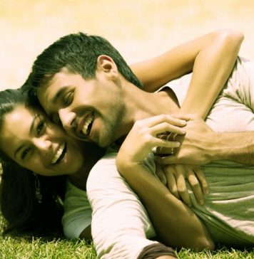 Fericirea nu bate la uşă