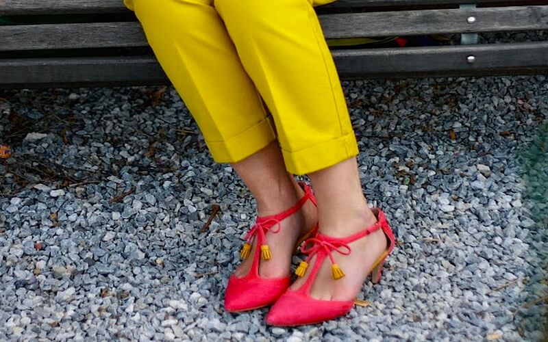boden-yellow-trousers-and-pink-tassel-shoes