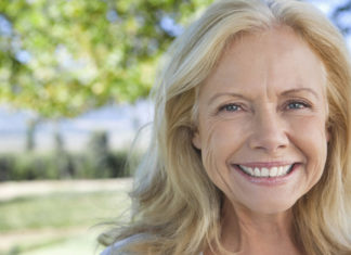 Îmbătrânim și nu ne place. Efectele trecerii timpului și cum putem trăi sănătos