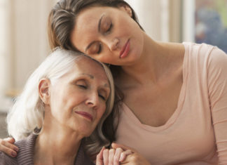 Preţuiţi-vă părinţii, iubiţi-i atâta vreme cât îi aveţi! După, nu mai contează nimic…