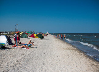 Plaja pustie din Vadu nu mai este pustie. Un alt colț de liniște, pe cale de dispariție