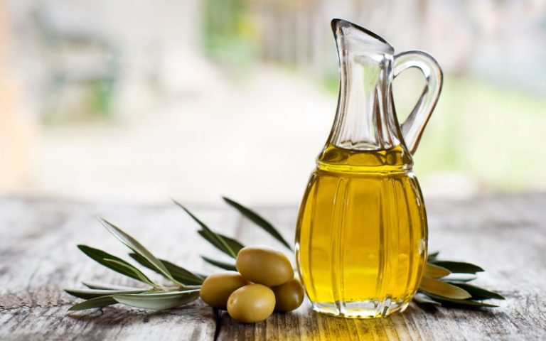 Pâine și ulei de măsline: combinaţia perfectă pentru sănătate