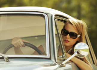 Femeile conduc mai bine decât bărbații! Nu o spun eu, o spun statisticile!