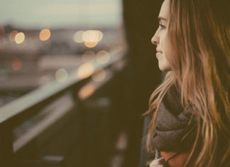 Dacă îl iubești, nu-l lăsa să plece, dar nu alerga după el. Dacă te iubește, va rămâne sigur!