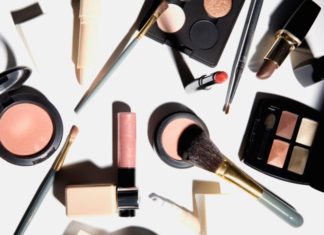 Cum am scăpat de dependența de machiaj