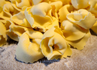 Reteta de weekend: Cappelletti Prosciutto Crudo