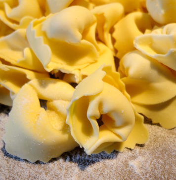 Reteta de weekend: Cappelletti Prosciutto Crudo