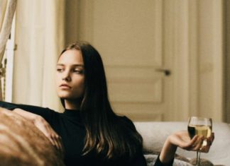 Draga mea, închide naiba ușa în urma ta!