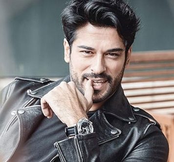 Carol I și moda secolului XXI: Bărbații cu barbă