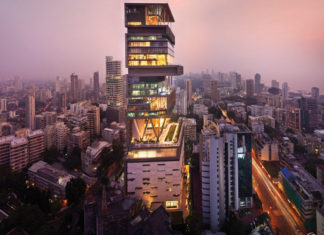 VIDEO Turul celei mai scumpe case din lume. Valorează două miliarde de dolari! Antilia