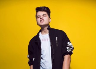 Povestea lui Selly, cel mai de succes vlogger din România Povestea lui Selly, cel mai de succes vlogger din România