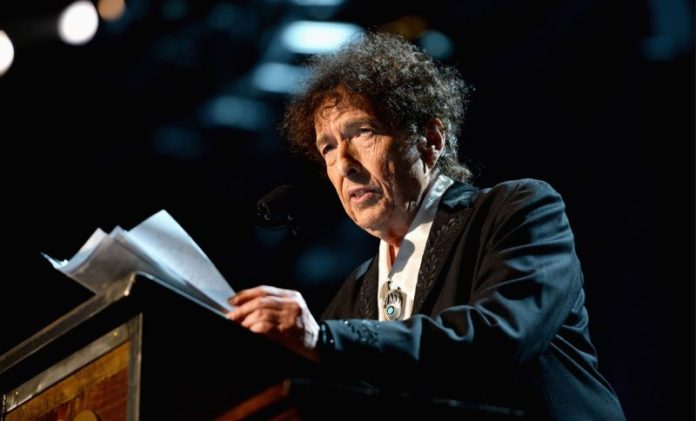 De ce a câștigat Bob Dylan premiul Nobel pentru literatură în 2016