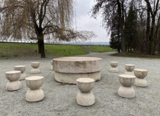 Pe meleaguri românești: Târgu Jiu și Vârful lui Roman meleaguri-românești-Târgu-Jiu-Vârful-Roman